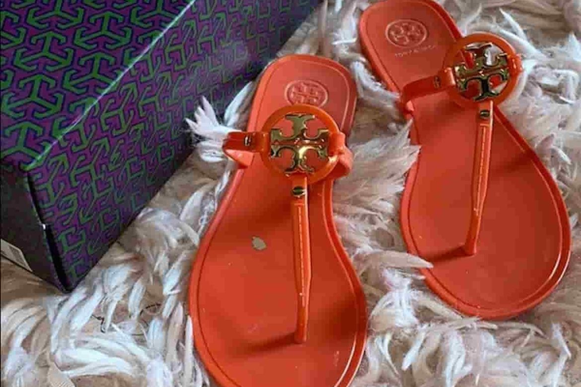 Buy and price Birch jelly sandals