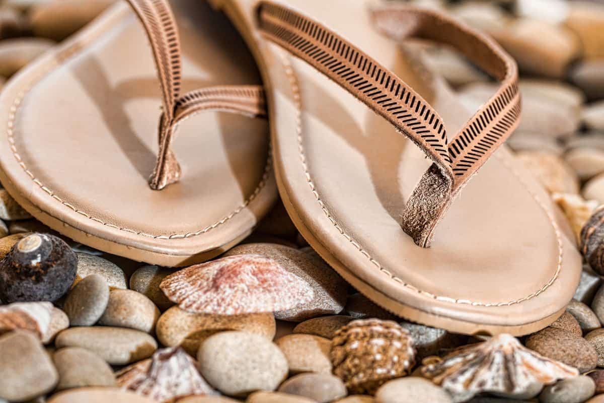  Buy men Prada leather sandals + best price 