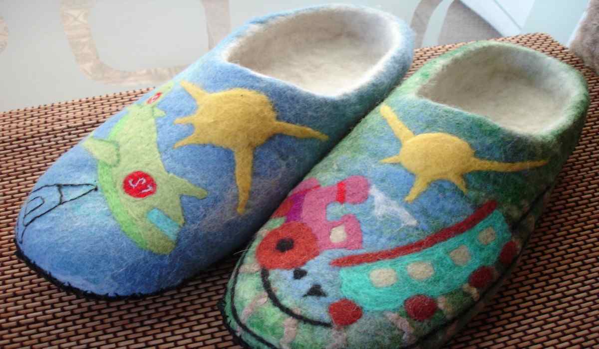  Slippers for old boys Purchase Price + Photo 